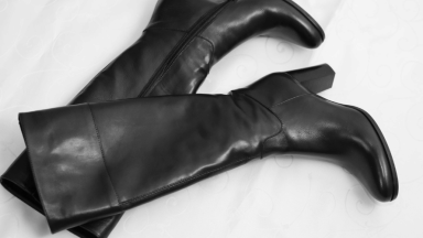 fall outfits with knee-high boots and oversized coats: ideas