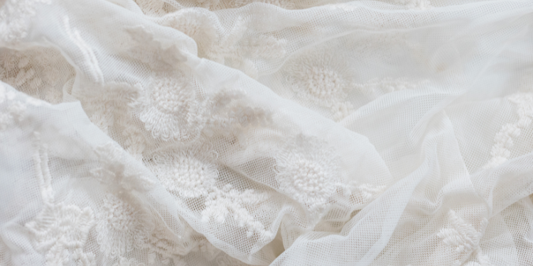 how to mix lace details with modern basics: 7 fresh ideas